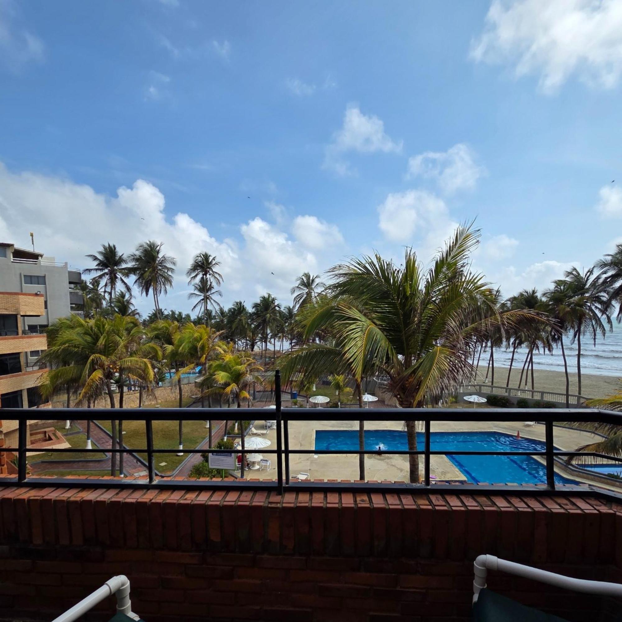 Apartmán Tucacas, Frente Al Mar, Balcon, Piscina Y Playa Privada Exteriér fotografie