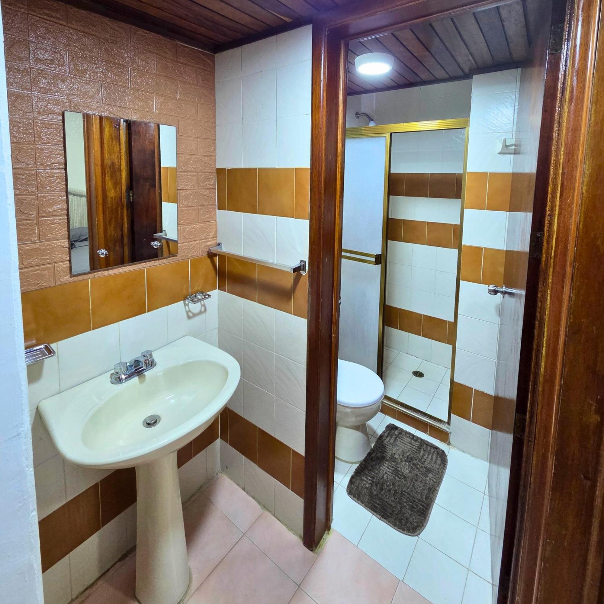 Apartmán Tucacas, Frente Al Mar, Balcon, Piscina Y Playa Privada Exteriér fotografie