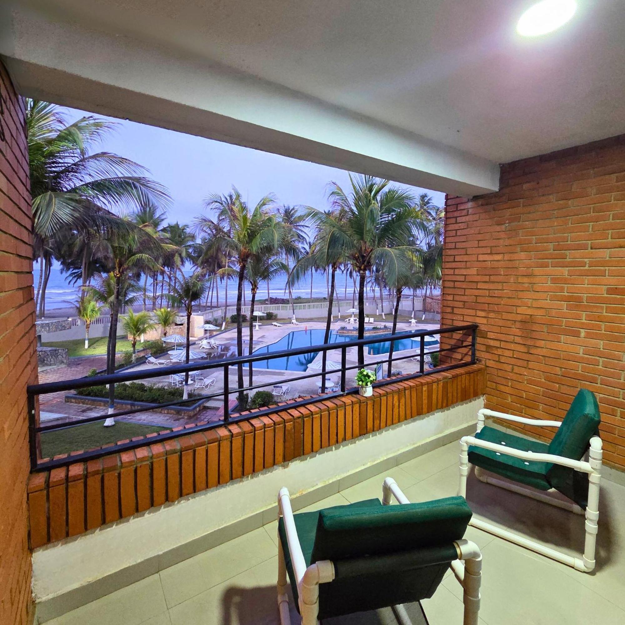 Apartmán Tucacas, Frente Al Mar, Balcon, Piscina Y Playa Privada Exteriér fotografie
