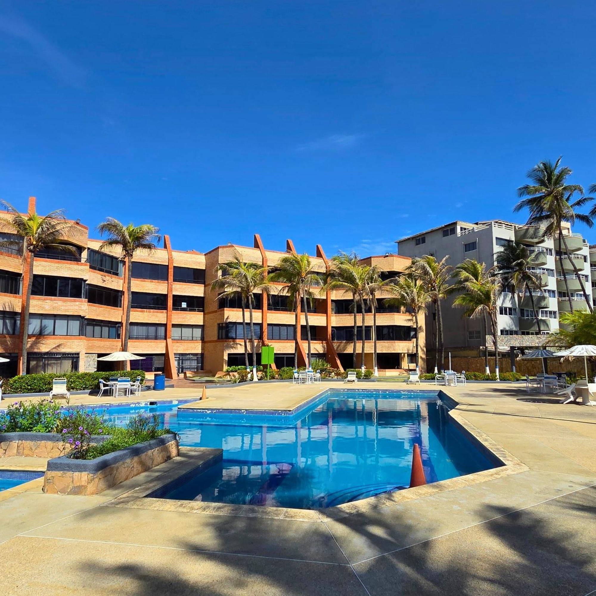 Apartmán Tucacas, Frente Al Mar, Balcon, Piscina Y Playa Privada Exteriér fotografie